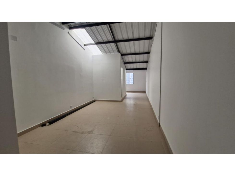 Local en arriendo Cundinamarca Bogotá Remanso 120 m2 Habitaciones 0 Baños 1 Garajes 0 Precio $8900000