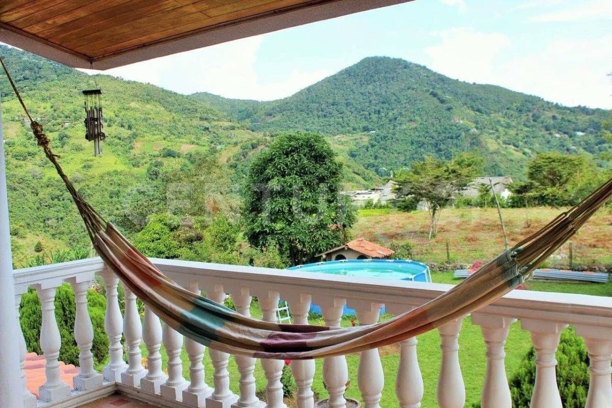 Casa en arriendo Valle Del Cauca Dagua Los Alamos 120 m2 Habitaciones 3 Baños 2 Garajes 2 Precio $2200000