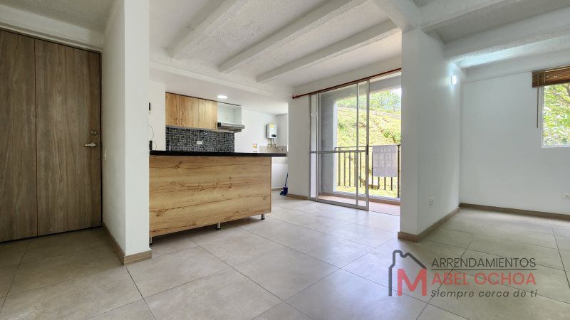 Apartamento en arriendo Antioquia Sabaneta Los Alcázares 65 m2 Habitaciones 2 Baños 2 Garajes 1 Precio $2100000