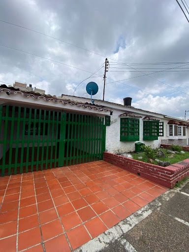 Casa en venta Tolima Ibagué Centro 172 m2 Habitaciones 3 Baños 3 Garajes 1 Precio $620000000