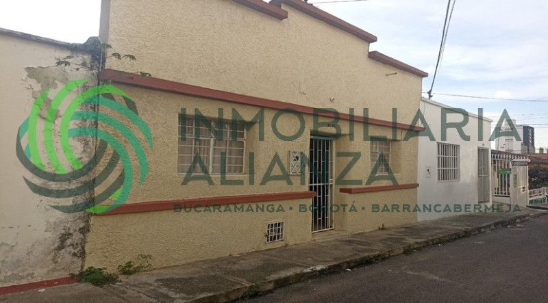 Casa en venta Santander Bucaramanga Modelo 136 m2 Habitaciones 3 Baños 1 Garajes 0 Precio $320000000