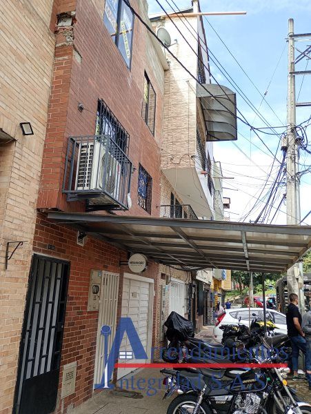 Bodega en arriendo o venta Antioquia Medellín Cristo Rey 155 m2 Habitaciones 0 Baños 1 Garajes 0 Precio venta $900000000 Precio arriendo $4600000