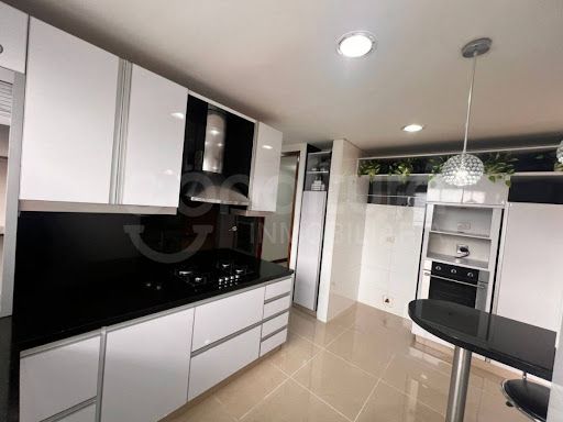 Apartamento en arriendo Antioquia Medellín Los Balsos No1 200 m2 Habitaciones 3 Baños 4 Garajes 3 Precio $10800000