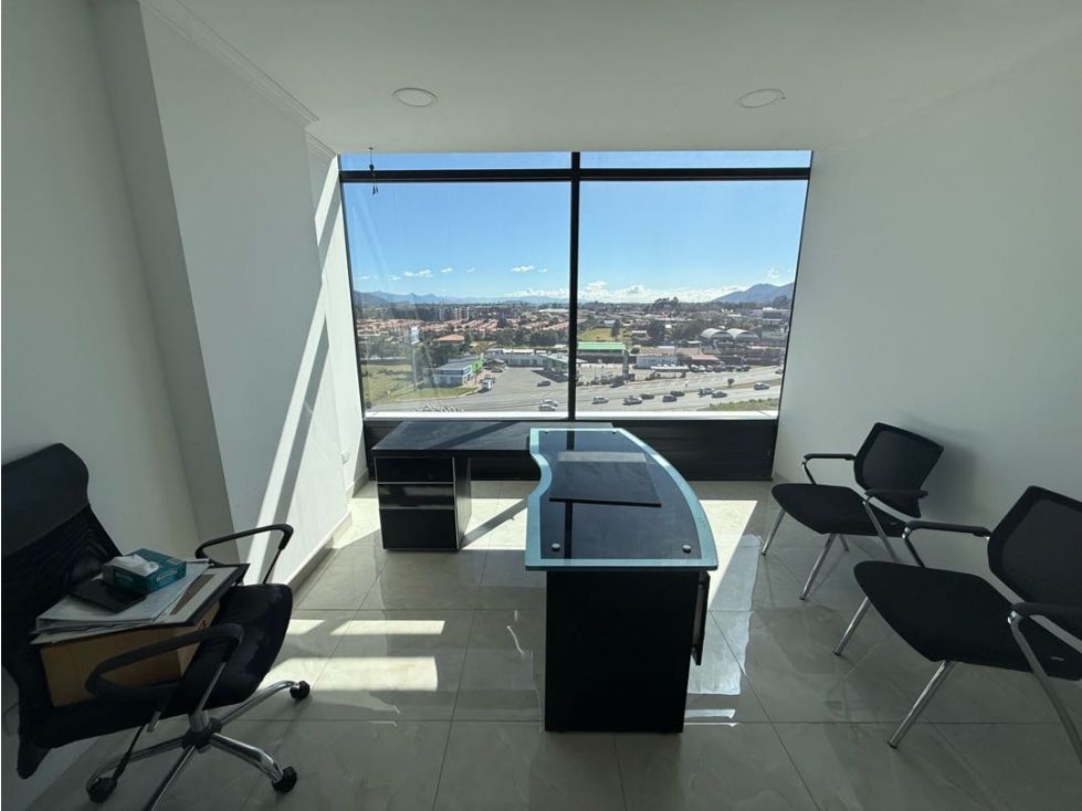 Oficina en arriendo Cundinamarca Cajicá Cr Pinar De Calahorra 37 m2 Habitaciones 0 Baños 1 Garajes 1 Precio $2250000