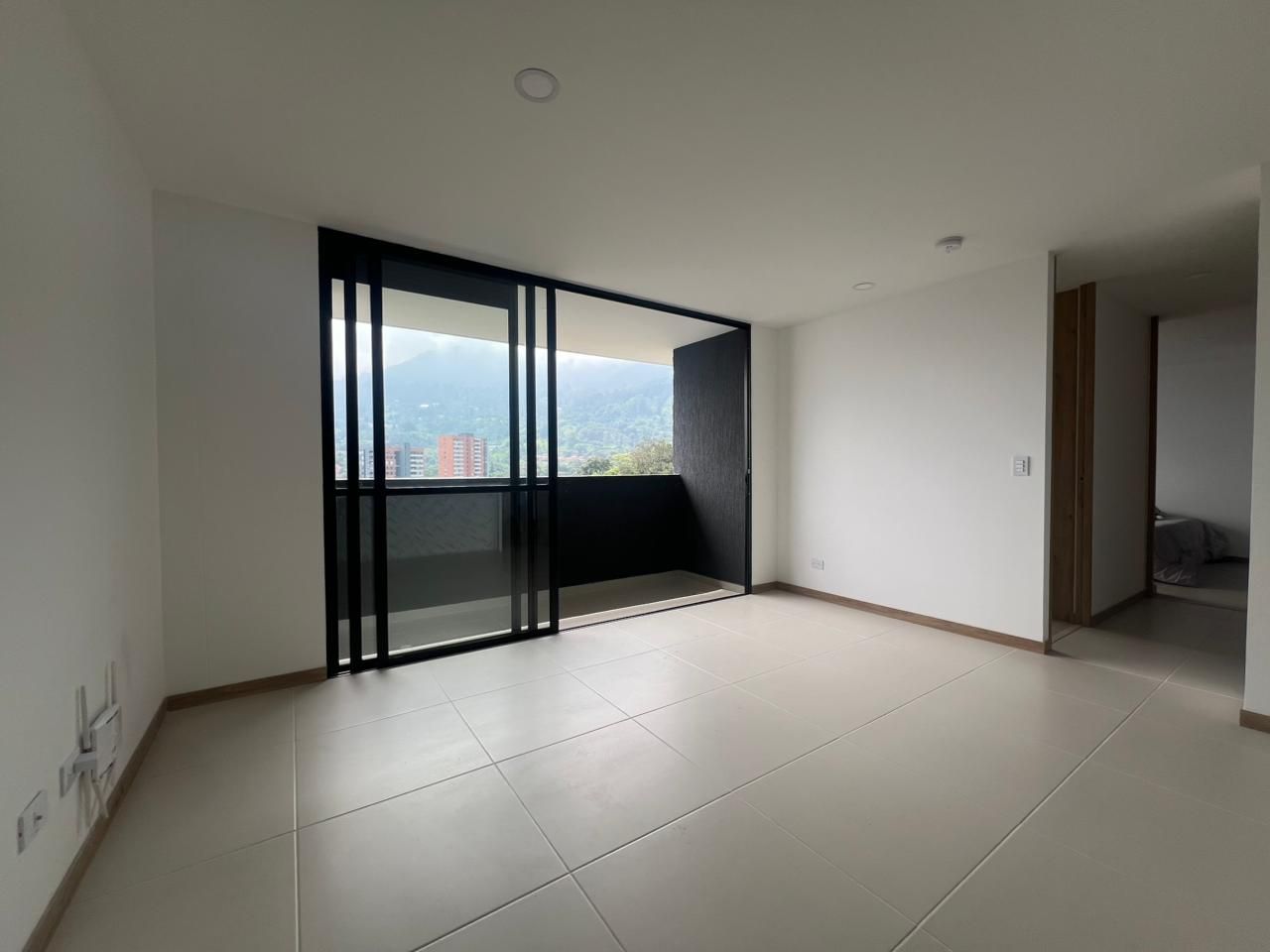 Apartamento en arriendo Antioquia Envigado Loma Del Atravesado 60 m2 Habitaciones 2 Baños 2 Garajes 1 Precio $4300000