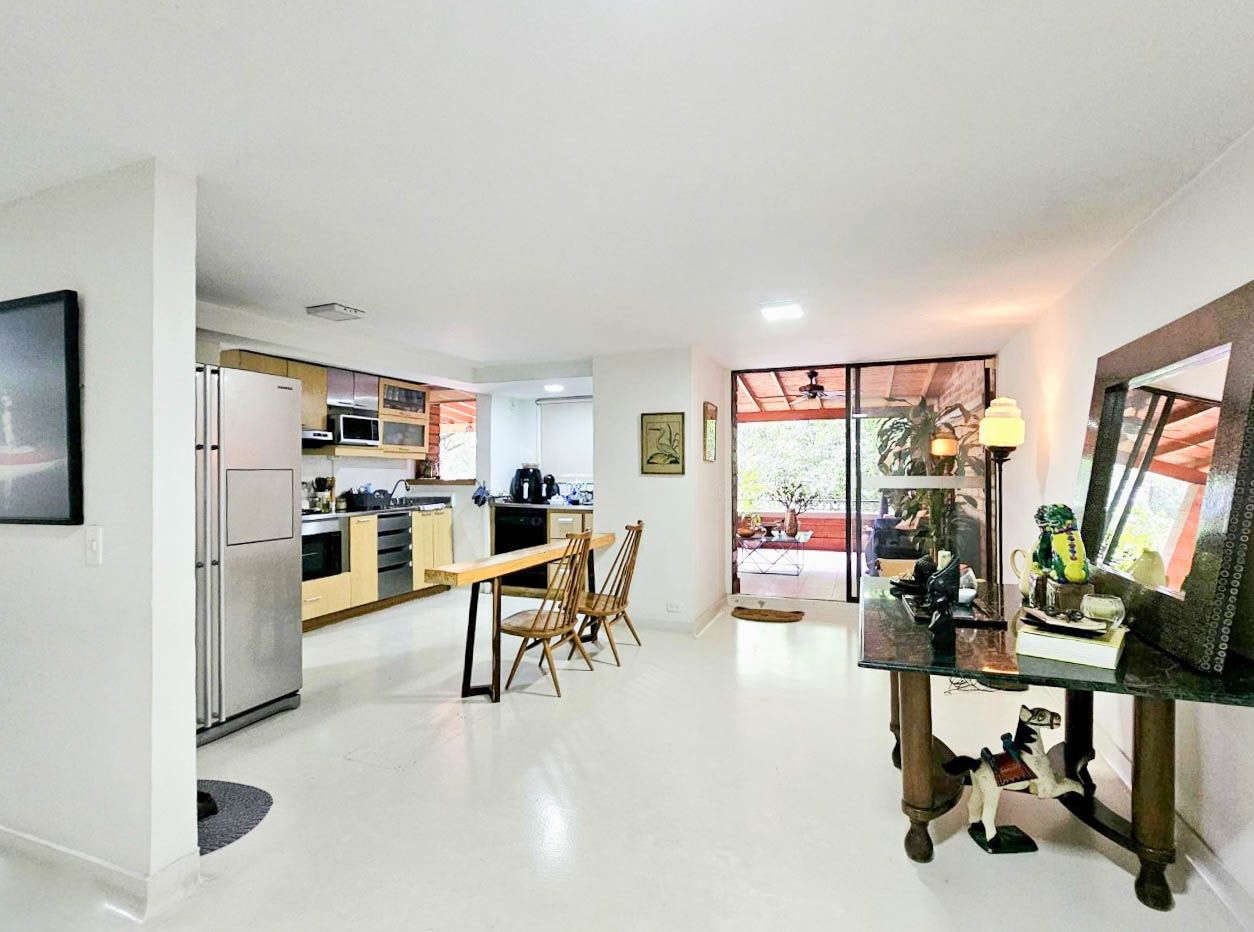 Apartamento en venta Antioquia Medellín Castropol 172 m2 Habitaciones 3 Baños 2 Garajes 1 Precio $695000000