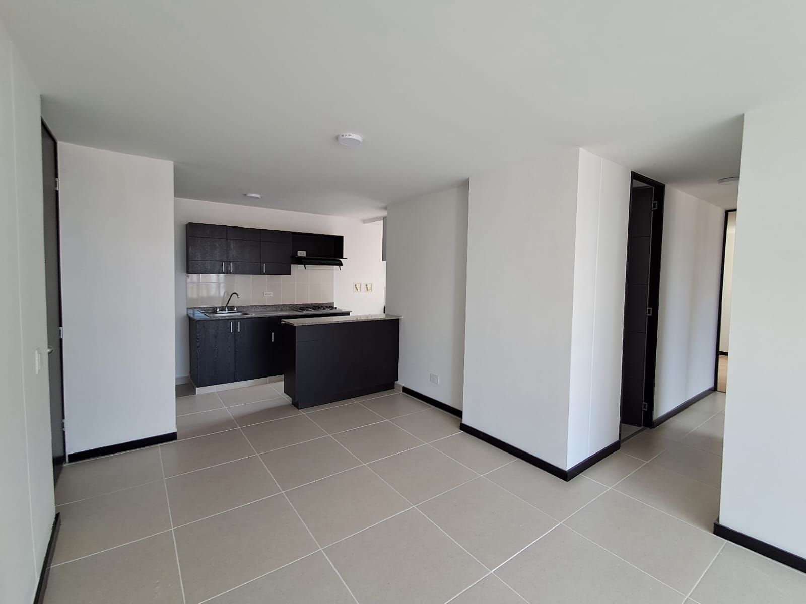Apartamento en arriendo Antioquia Sabaneta La Barquereña 68 m2 Habitaciones 3 Baños 2 Garajes 1 Precio $2900000