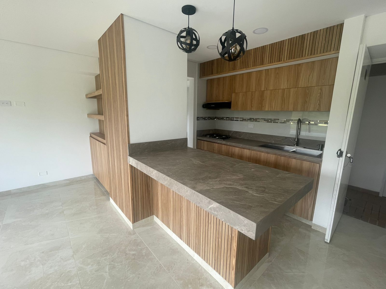 Apartamento en arriendo Antioquia Marinilla La Industrial 67 m2 Habitaciones 3 Baños 2 Garajes 0 Precio $1800000