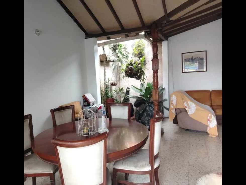 Casa en venta Valle Del Cauca Cali Ciudad Córdoba 242 m2 Habitaciones 3 Baños 3 Garajes 0 Precio $360000000