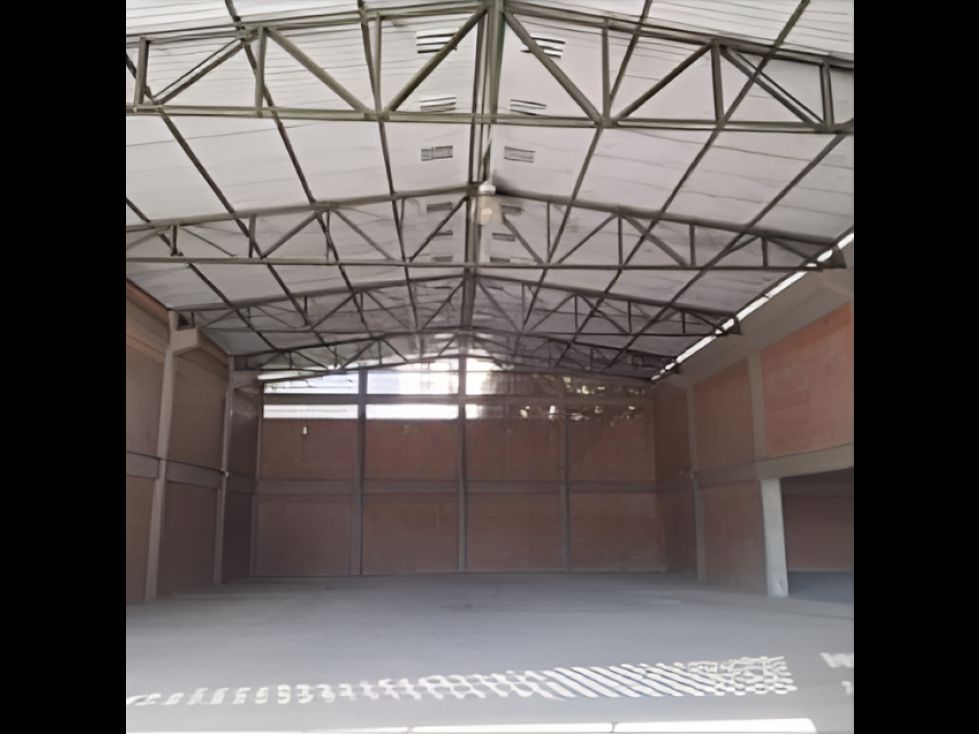 Bodega en arriendo Huila Neiva Mano Fuerte 840 m2 Habitaciones 0 Baños 10 Garajes 2 Precio $13572000