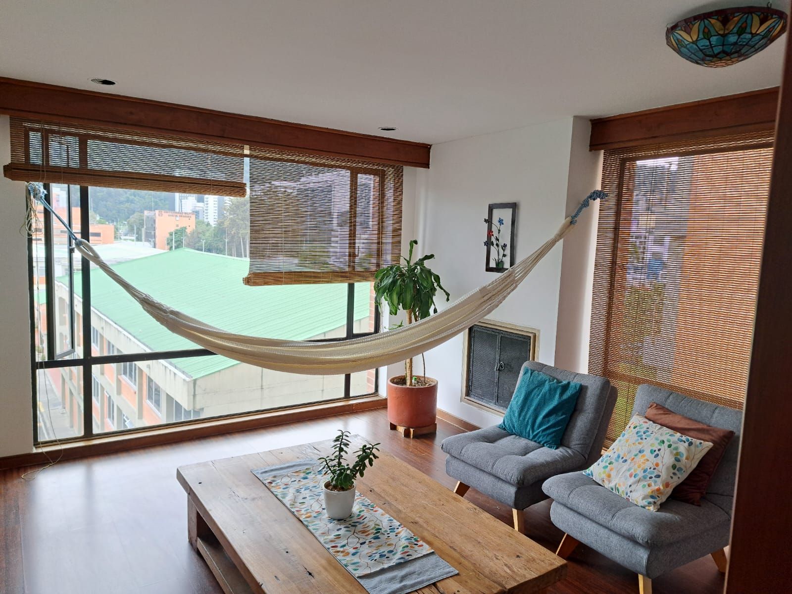 Apartamento en arriendo Cundinamarca Bogotá Escuela De Infantería 66 m2 Habitaciones 1 Baños 2 Garajes 2 Precio $3500000