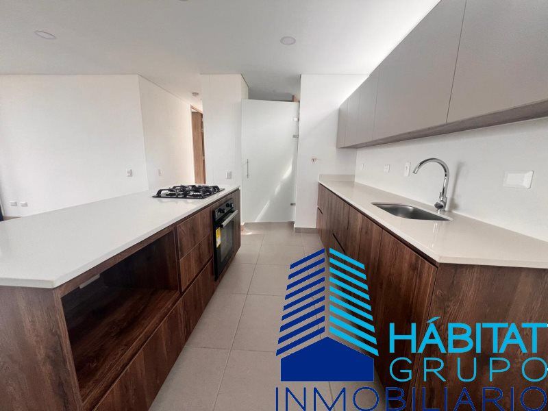 Apartamento en arriendo Antioquia Medellín La Florida 130 m2 Habitaciones 3 Baños 4 Garajes 0 Precio $7600000