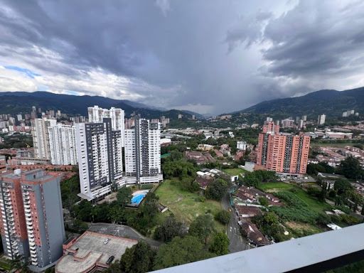 Apartamento en venta Antioquia Itagüí Santa Catalina 75 m2 Habitaciones 2 Baños 2 Garajes 1 Precio $600000000