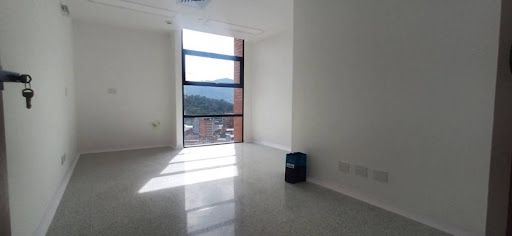 Consultorio en arriendo Antioquia Medellín San Diego 30 m2 Habitaciones 0 Baños 1 Garajes 1 Precio $4350000
