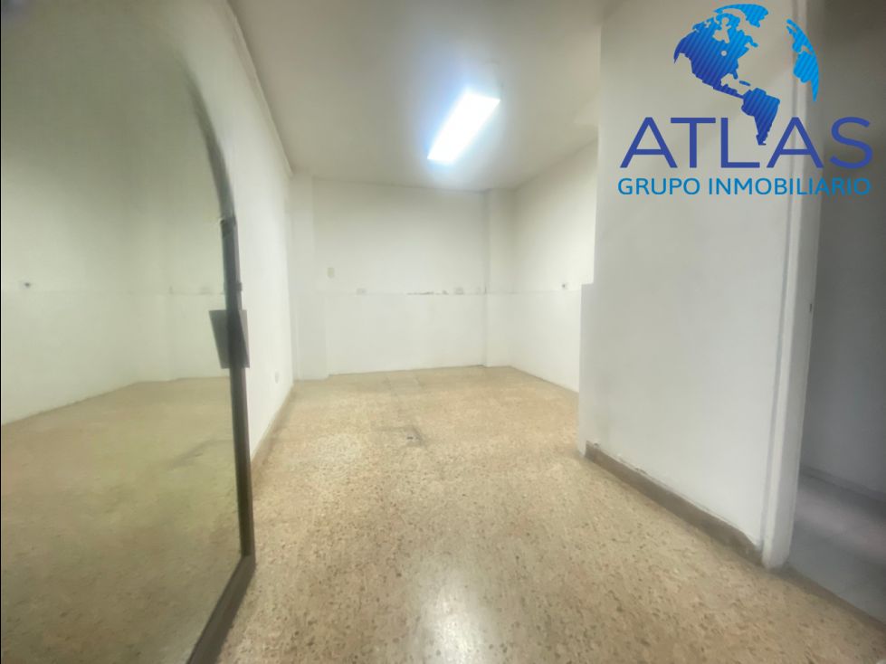 Local en arriendo Santander Bucaramanga Cabecera Del Llano 14 m2 Habitaciones 0 Baños 1 Garajes 0 Precio $900000