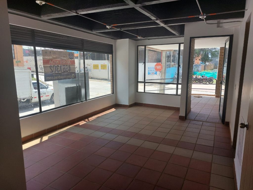 Local en venta Cundinamarca Bogotá Tibabita 32 m2 Habitaciones 0 Baños 1 Garajes 0 Precio $327000000