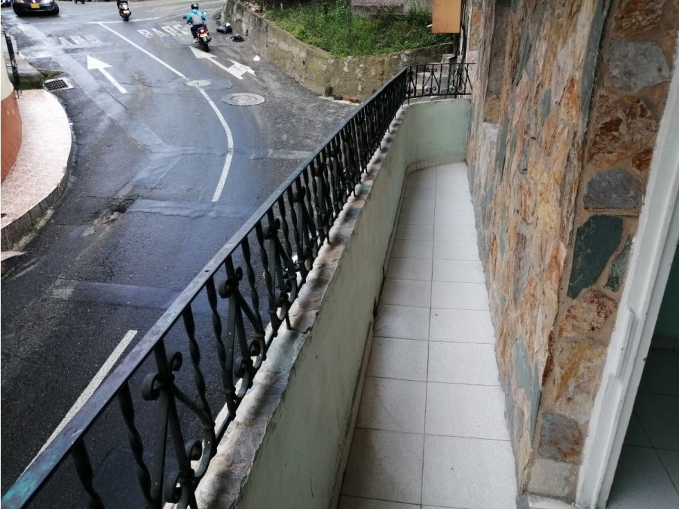 Apartamento en venta Antioquia Medellín La Candelaria 149 m2 Habitaciones 4 Baños 2 Garajes 0 Precio $283900000