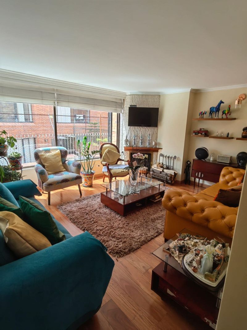 Apartamento en venta Cundinamarca Bogotá La Carolina 144 m2 Habitaciones 4 Baños 3 Garajes 2 Precio $795000000