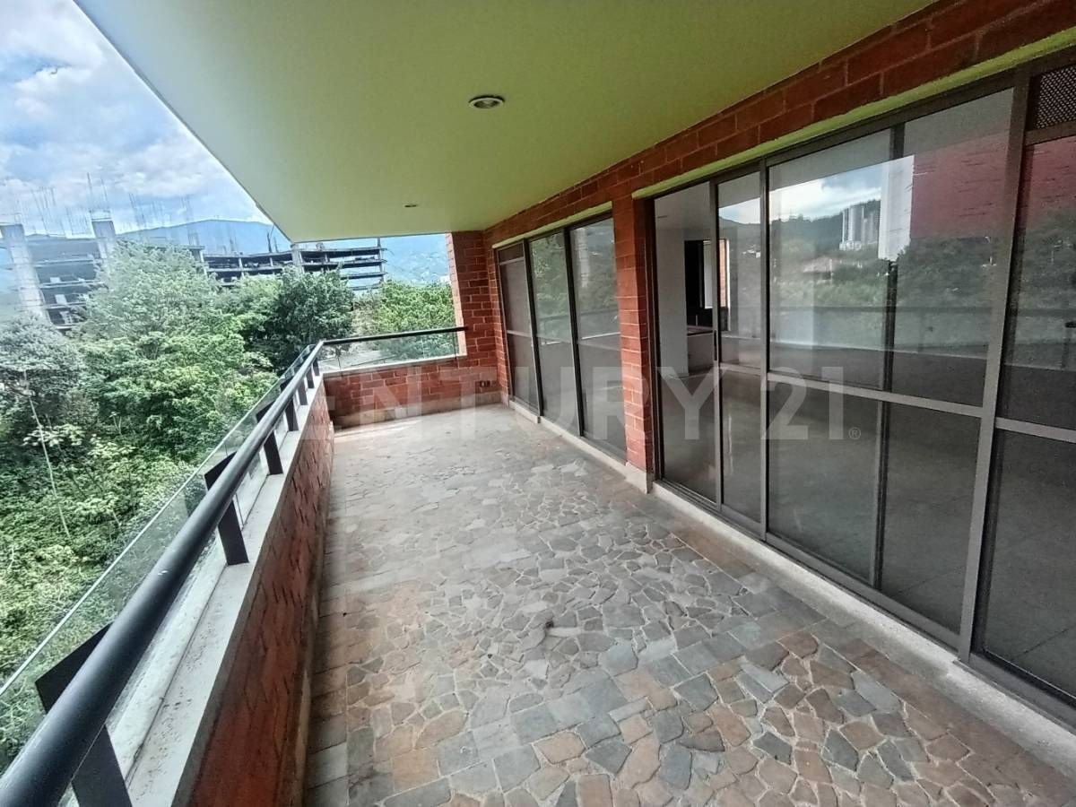 Apartamento en venta Antioquia Sabaneta Betania 236 m2 Habitaciones 4 Baños 5 Garajes 1 Precio $850000000