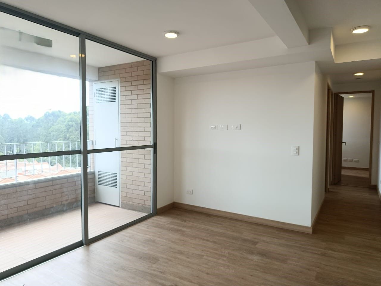 Apartamento en arriendo Antioquia Rionegro Campus 68 m2 Habitaciones 3 Baños 2 Garajes 1 Precio $2600000