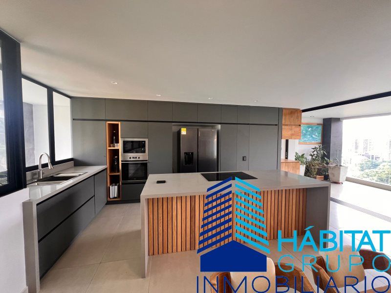 Apartamento en venta Antioquia Medellín Los Naranjos 230 m2 Habitaciones 3 Baños 5 Garajes 0 Precio $3500000000