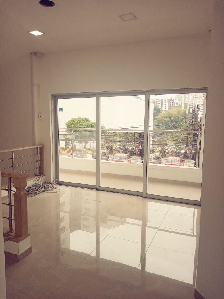 Local en arriendo Risaralda Pereira Pinares Alto 150 m2 Habitaciones 0 Baños 1 Garajes 0 Precio $7500000