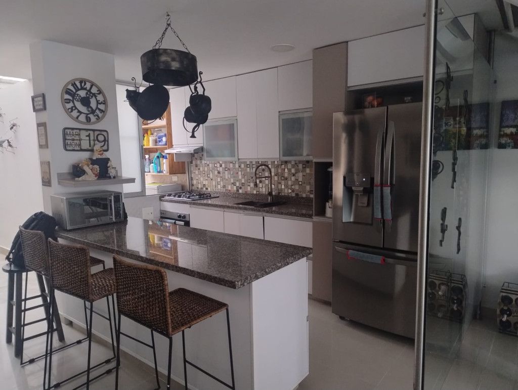 Casa en venta Valle Del Cauca Cali Urbanización Río Lili 380 m2 Habitaciones 4 Baños 5 Garajes 3 Precio $960000000