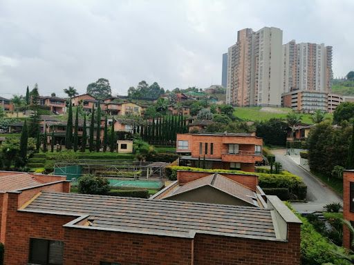 Apartamento en arriendo Antioquia Sabaneta Vereda La Doctora 56 m2 Habitaciones 3 Baños 2 Garajes 1 Precio $2000000