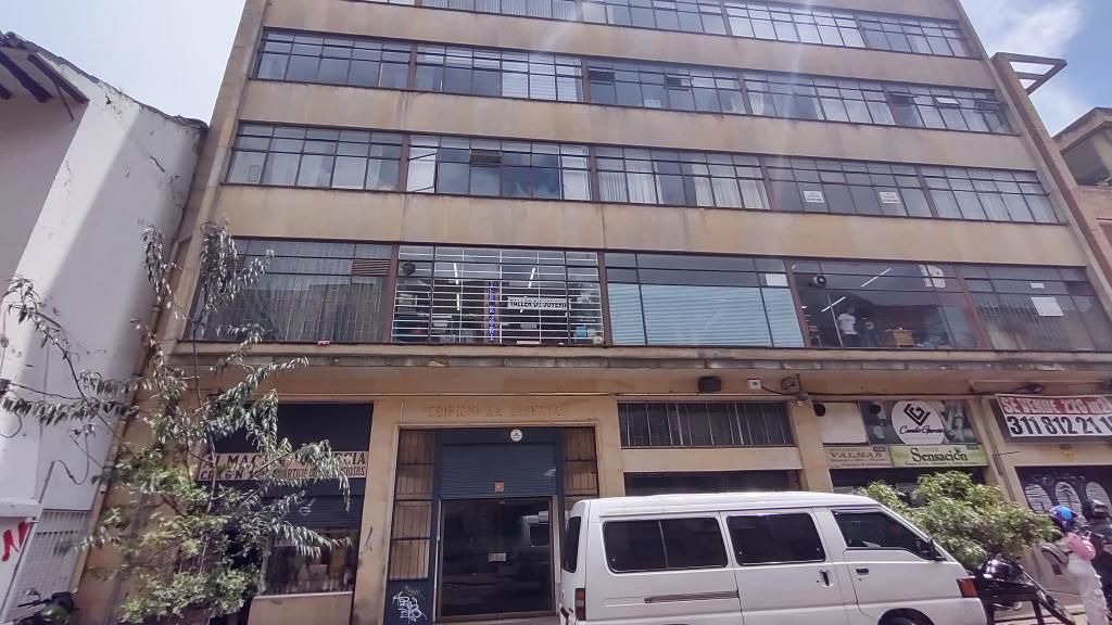 Oficina en arriendo Cundinamarca Bogotá La Catedral 27 m2 Habitaciones 0 Baños 0 Garajes 0 Precio $996000