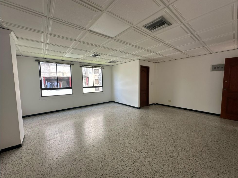 Oficina en arriendo Magdalena Santa Marta Centro 33 m2 Habitaciones 0 Baños 1 Garajes 0 Precio $2200000