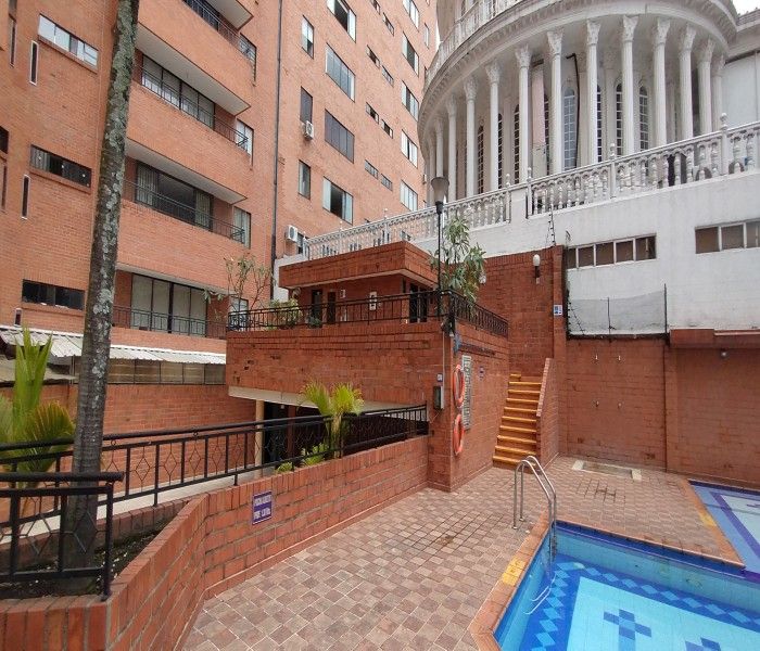 Apartaestudio en venta Valle Del Cauca Cali El Gran Limonar 52 m2 Habitaciones 1 Baños 2 Garajes 1 Precio $300000000