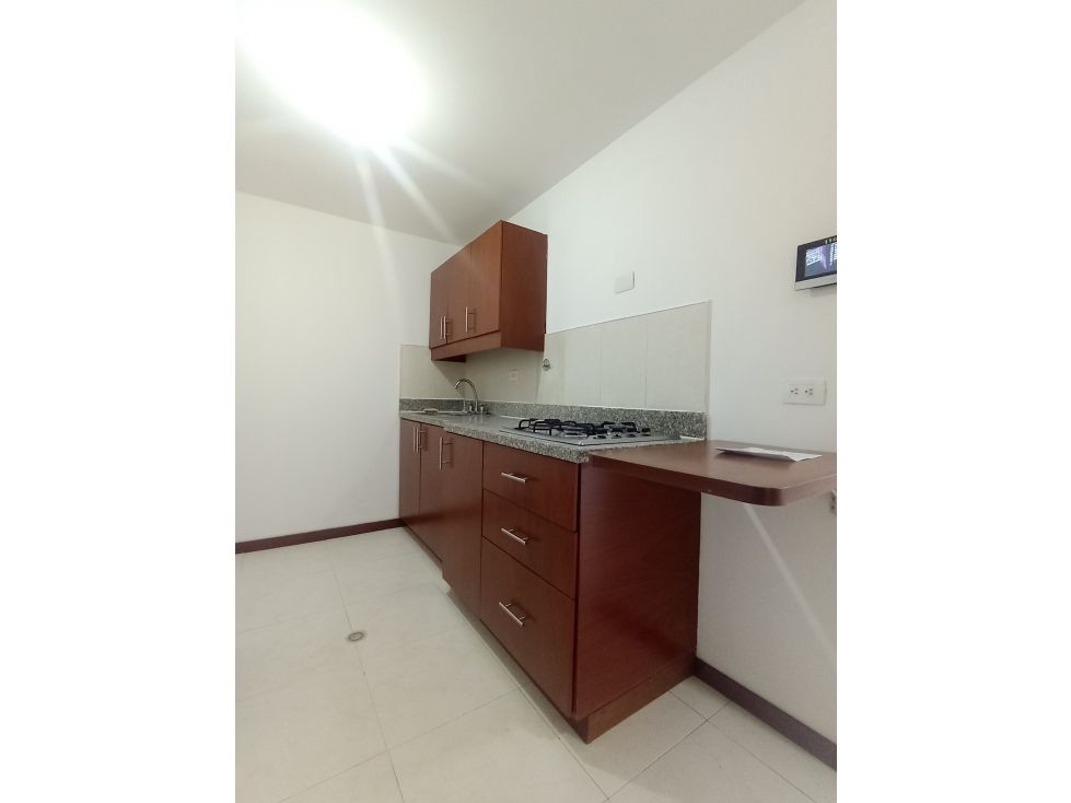 Apartaestudio en arriendo Antioquia Medellín La Floresta 40 m2 Habitaciones 1 Baños 1 Garajes 0 Precio $1450000