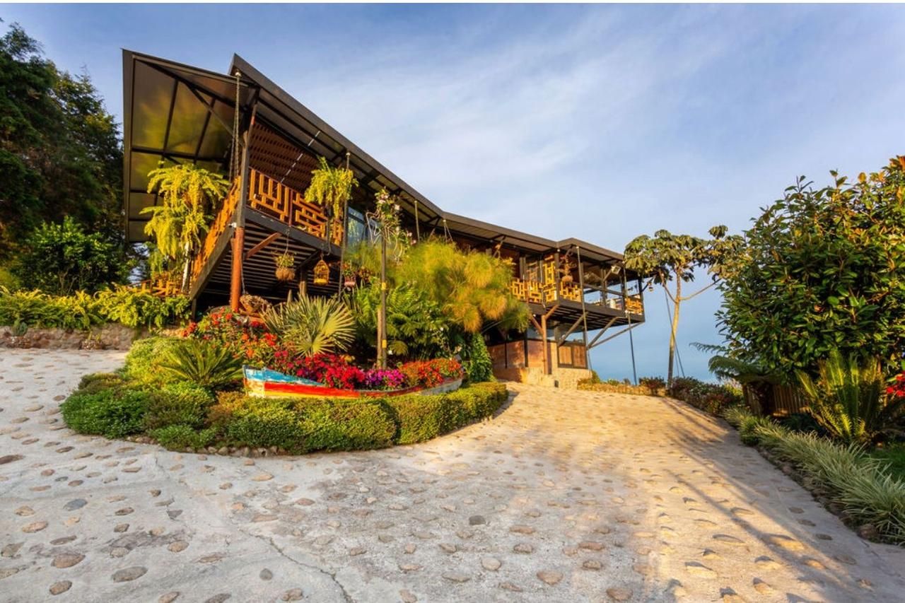 Finca en venta Antioquia Rionegro Rionegro 820 m2 Habitaciones 4 Baños 5 Garajes 3 Precio $3700000000