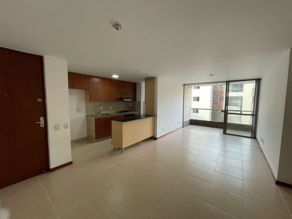 Apartamento en arriendo Antioquia Envigado Alcalá 90 m2 Habitaciones 3 Baños 2 Garajes 1 Precio $4100000