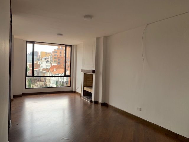Apartamento en arriendo Cundinamarca Bogotá Bosque Calderón 77 m2 Habitaciones 2 Baños 2 Garajes 2 Precio $3414000