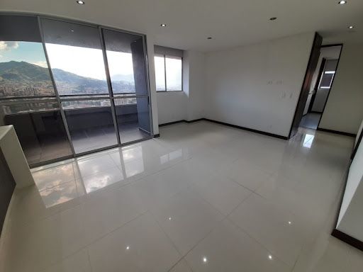 Apartamento en venta Antioquia Envigado El Esmeraldal 86 m2 Habitaciones 2 Baños 2 Garajes 2 Precio $640000000