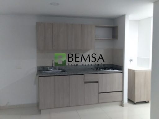 Apartamento en arriendo Antioquia Sabaneta Calle Larga 43 m2 Habitaciones 1 Baños 2 Garajes 1 Precio $1800000
