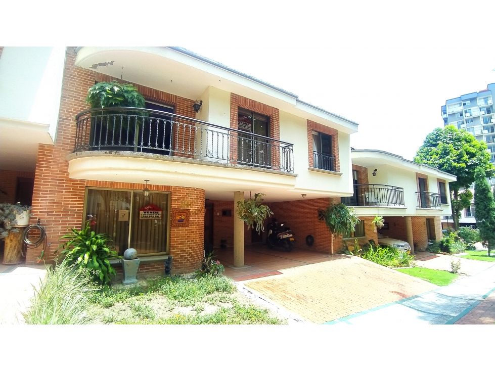 Casa en venta Tolima Ibagué Santa Lucia De Navarra 330 m2 Habitaciones 5 Baños 4 Garajes 2 Precio $950000000