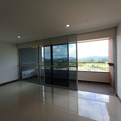 Apartamento en arriendo o venta Antioquia Rionegro San Antonio 74 m2 Habitaciones 2 Baños 2 Garajes 1 Precio venta $555000000 Precio arriendo $2600000