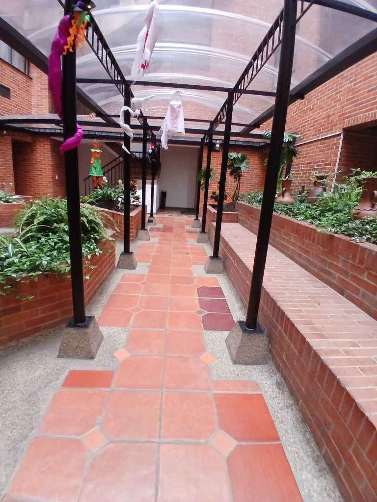 Apartamento en venta Cundinamarca Bogotá Las Mercedes Suba 104 m2 Habitaciones 2 Baños 3 Garajes 2 Precio $680000000