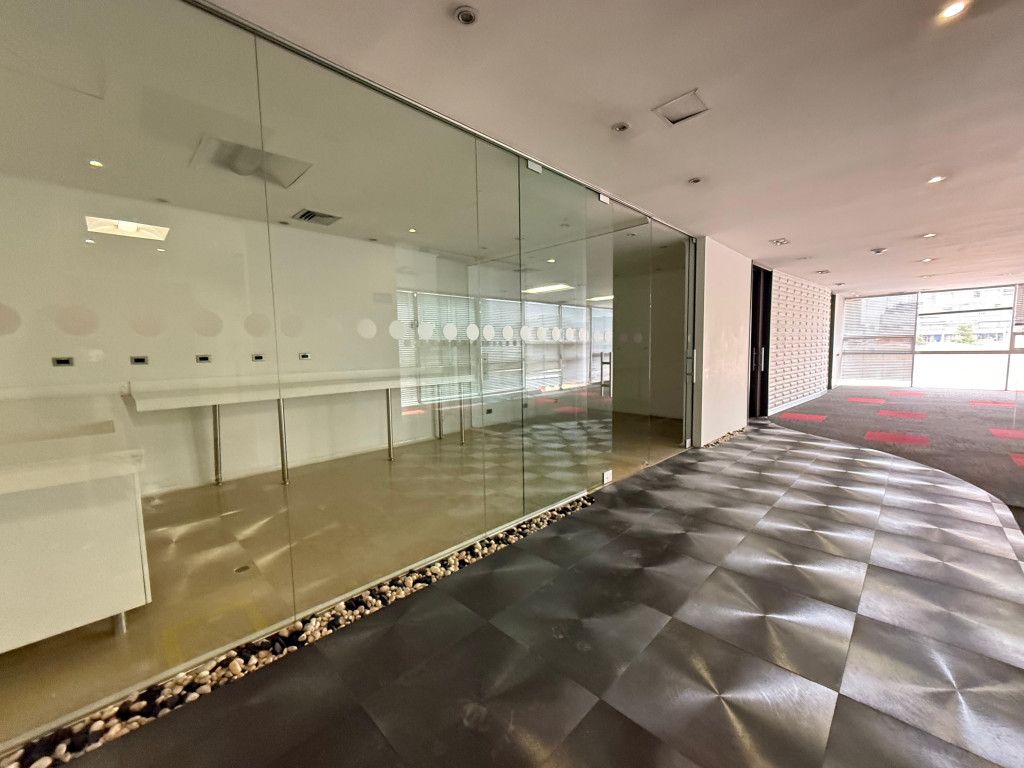 Oficina en arriendo Cundinamarca Bogotá La Cabrera 140 m2 Habitaciones 0 Baños 0 Garajes 4 Precio $14000000