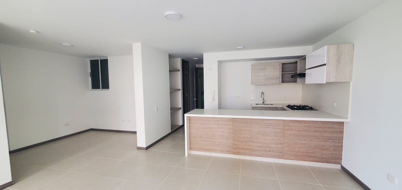 Apartamento en arriendo Valle Del Cauca Cali Lili 103 m2 Habitaciones 3 Baños 3 Garajes 2 Precio $2900000