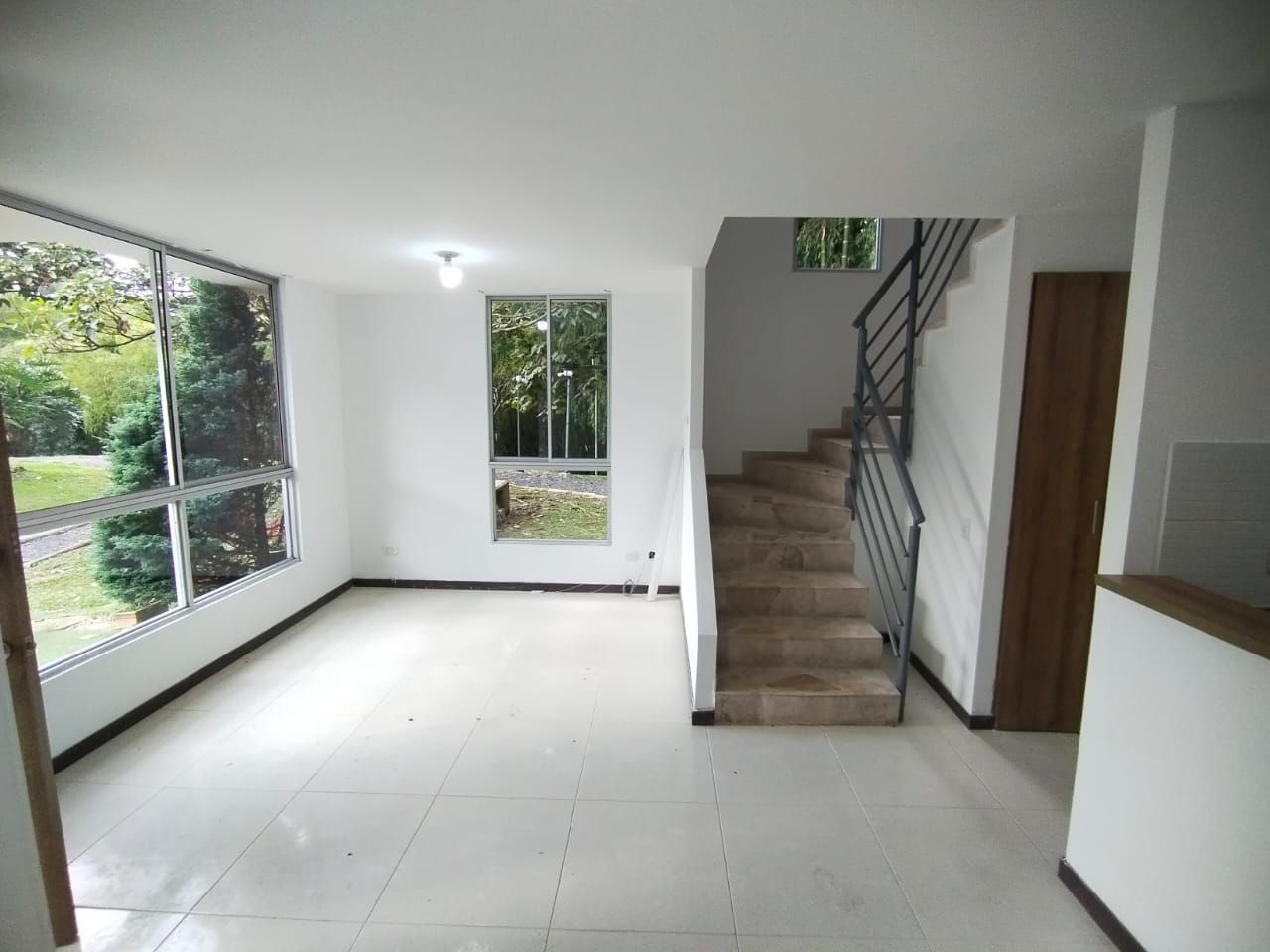 Casa en arriendo Risaralda Dosquebradas La Macarena 85 m2 Habitaciones 3 Baños 3 Garajes 2 Precio $2800000