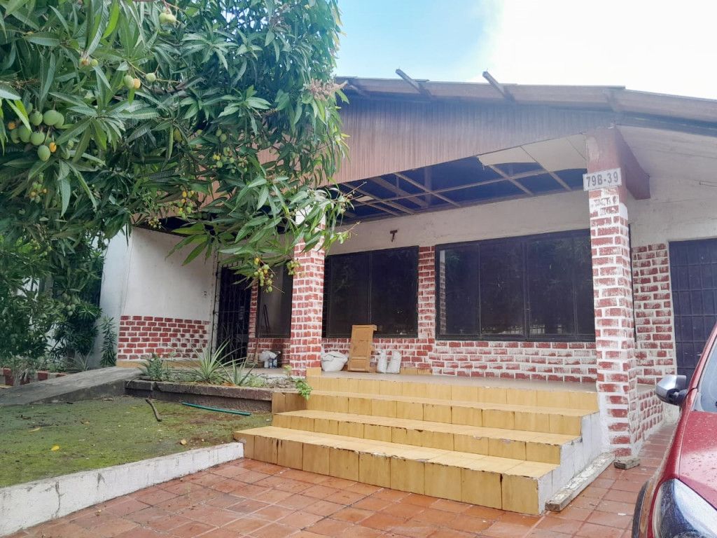 Casa en arriendo Atlántico Barranquilla Ciudad Jardin 532 m2 Habitaciones 5 Baños 4 Garajes 2 Precio $5500000