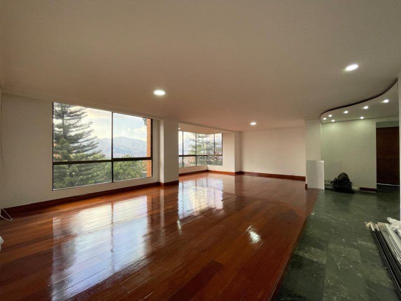 Apartamento en venta Antioquia Medellín Los Balsos No1 210 m2 Habitaciones 3 Baños 4 Garajes 2 Precio $1400000000