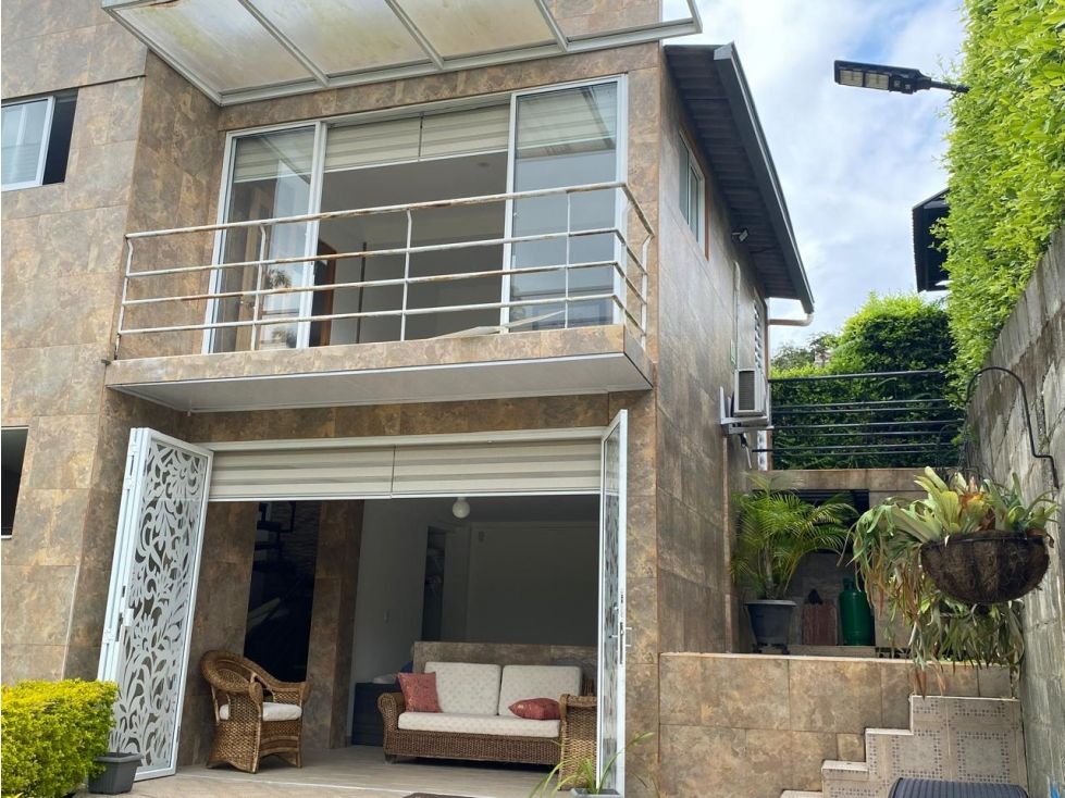 Casa Campestre en venta Caldas Palestina Palestina 250 m2 Habitaciones 3 Baños 2 Garajes 4 Precio $650000000