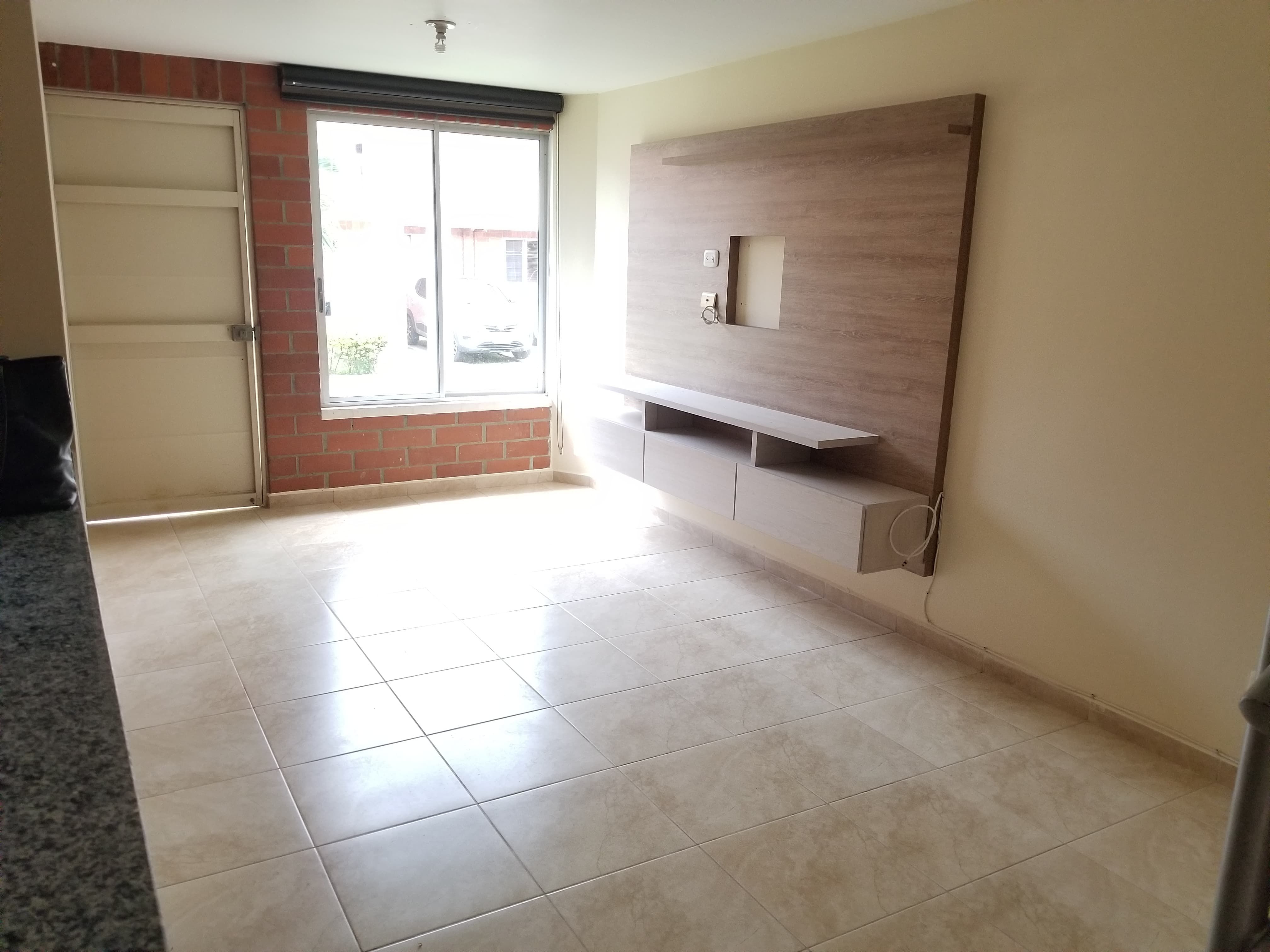 Casa en arriendo Risaralda Pereira Avenida 30 De Agosto 112 m2 Habitaciones 4 Baños 3 Garajes 1 Precio $2300000