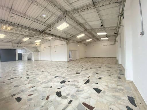 Bodega en arriendo Cundinamarca Bogotá Ciudad Jardín Sur 400 m2 Habitaciones 0 Baños 2 Garajes 0 Precio $16500000
