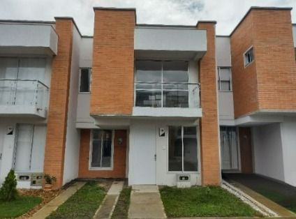 Casa en venta Risaralda Pereira Ur Rincon De La Palma 91 m2 Habitaciones 4 Baños 3 Garajes 1 Precio $484000000