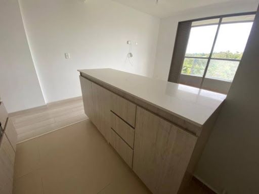 Apartamento en arriendo Antioquia Rionegro San Antonio 58 m2 Habitaciones 2 Baños 2 Garajes 1 Precio $2300000